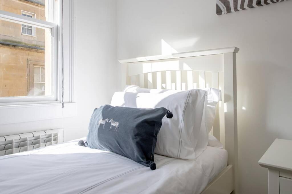 2 Bed City Centre Apartment 1 Min From Bath Abbey Exterior foto
